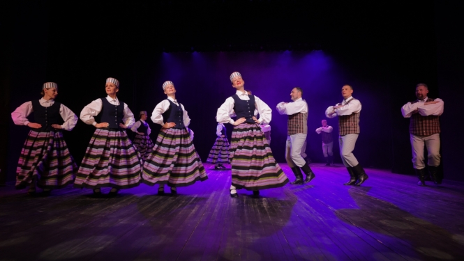 Deju koncerts "Eima visi danci vest"