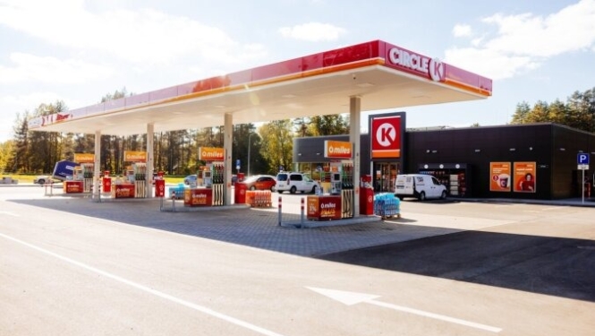 Atklāta vēl viena Circle K uzpildes stacija Ropažu novadā
