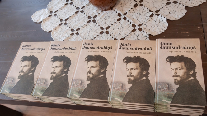 Izdota grāmata “Jānis Jaunsudrabiņš. Ceļš dzīvē un mākslā”