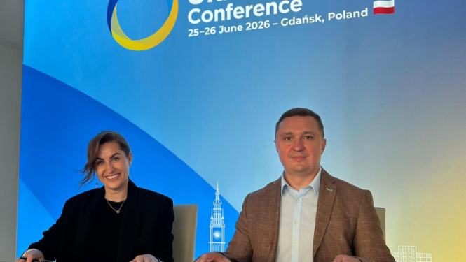 Ropažu novads un Ukrainas Ņižinas pilsēta paraksta sadarbības līgumu 