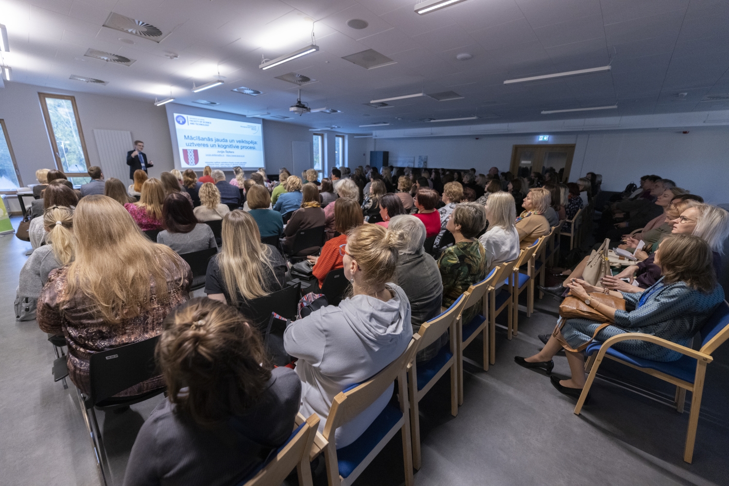 konference