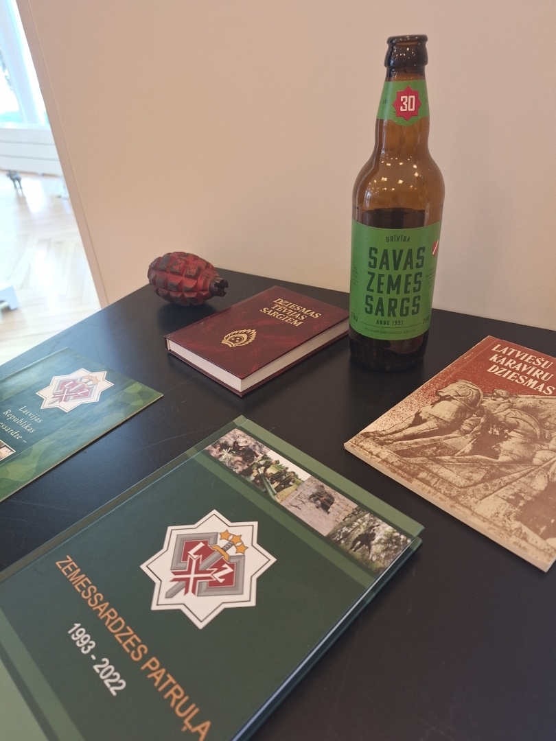Izstādes "Zemessardzei 35 gadi" atklāšana