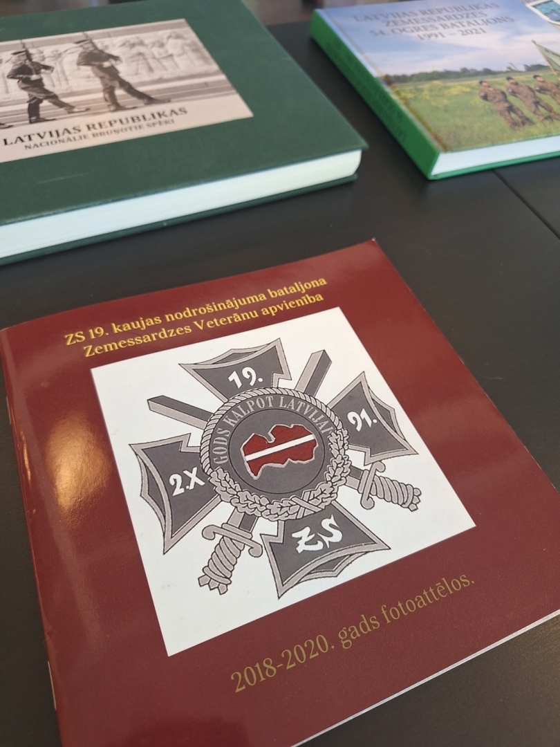 Izstādes "Zemessardzei 35 gadi" atklāšana