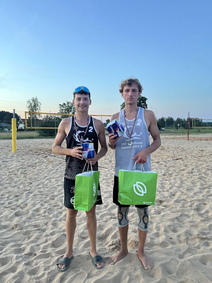 Aizraujošas cīņas Upesciema smiltīs 