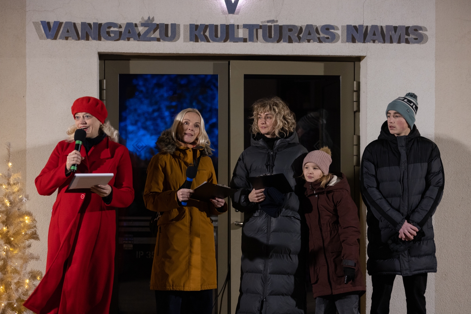 Vangažu pilsētas egles iedegšanas svētki