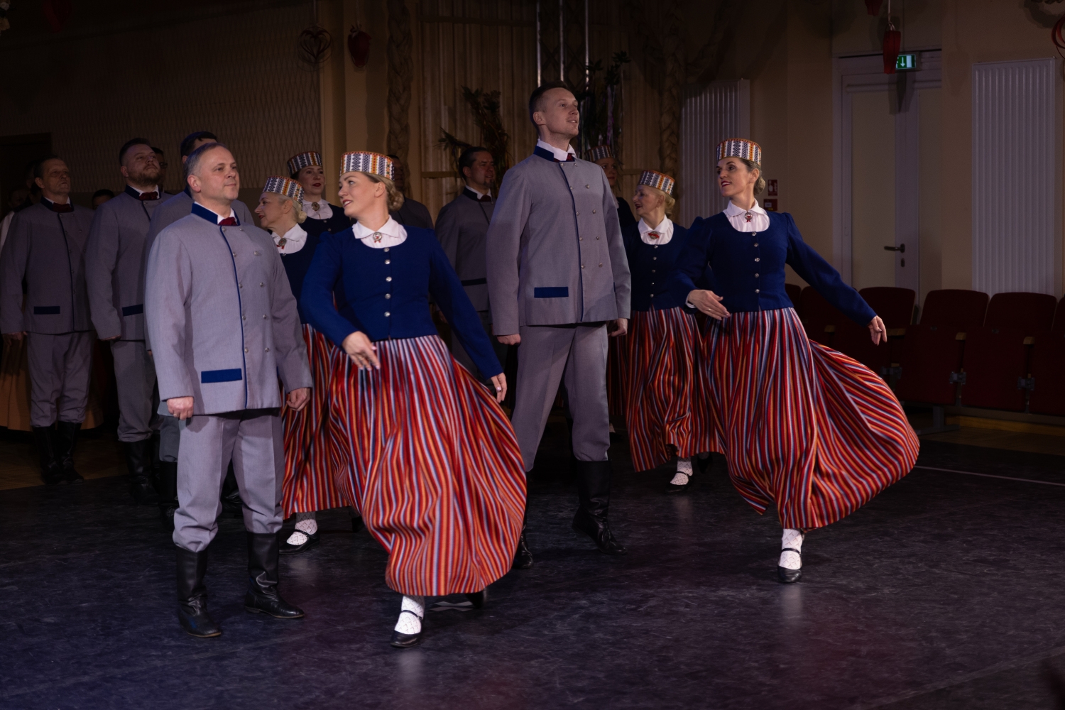Mīlestības dienas sadancis "Kāzas" kolektīvi