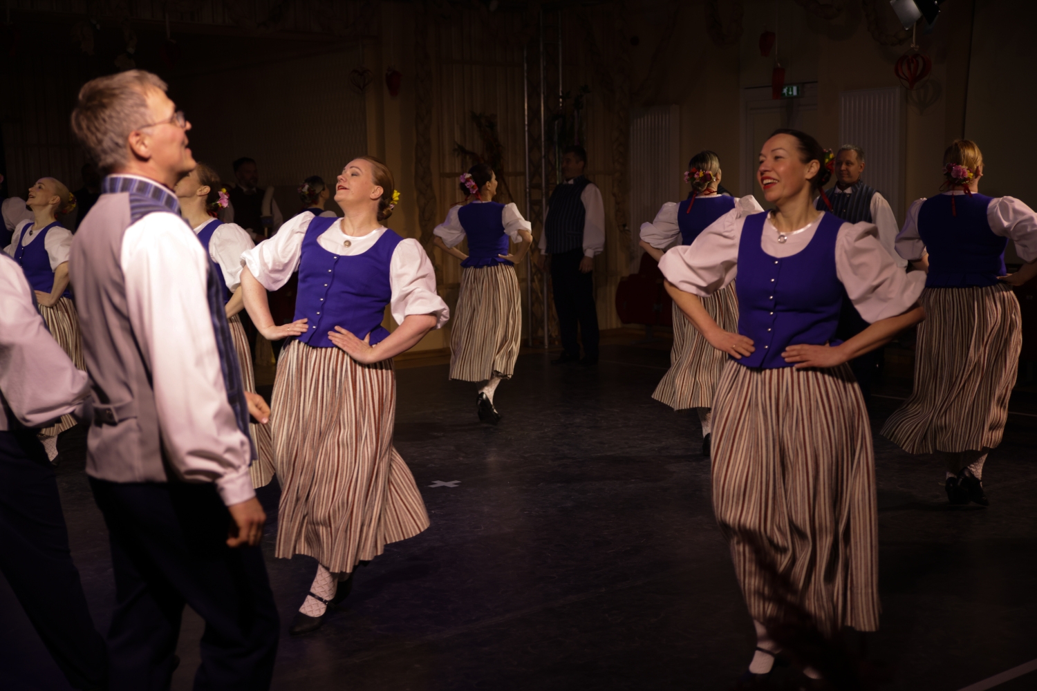 Mīlestības dienas sadancis "Kāzas" kolektīvi