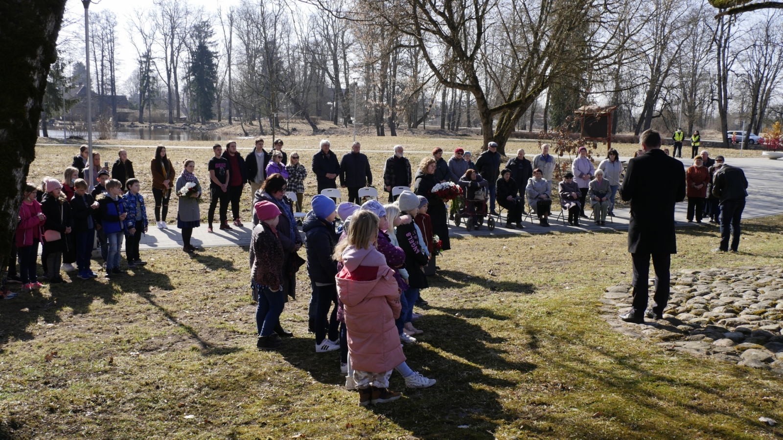 Komunistiska genocida pasakums Ropaži