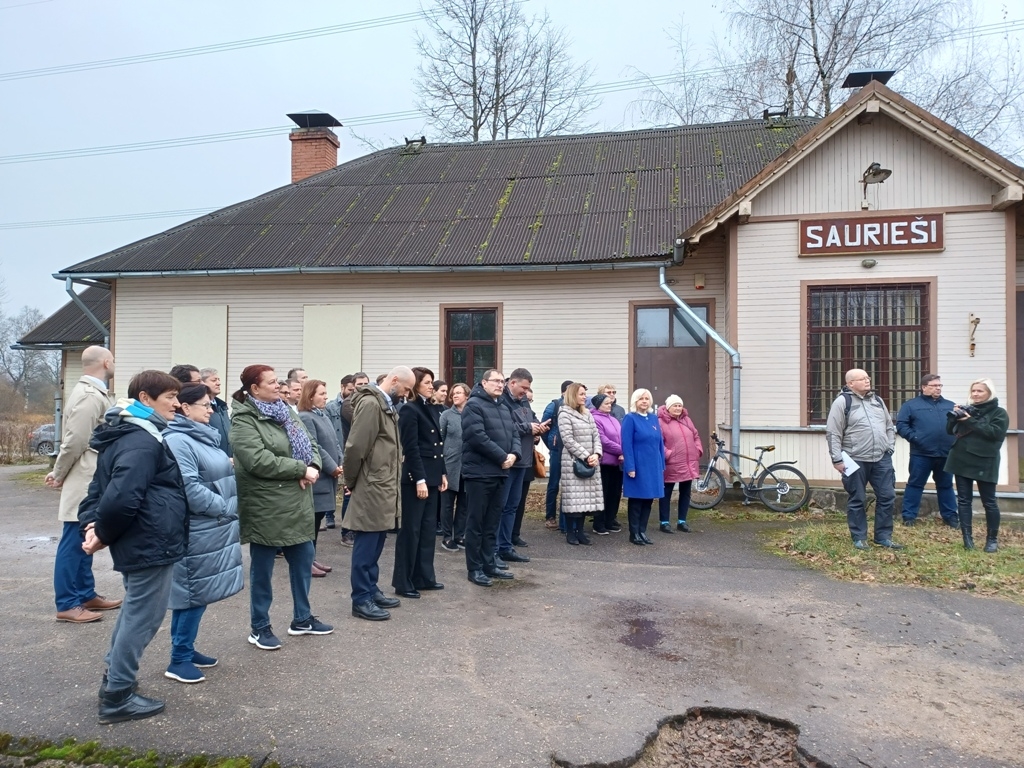 Rail Baltica reģionālo mobilitātes punktu projektēšanas līguma svinīga parakstīšana