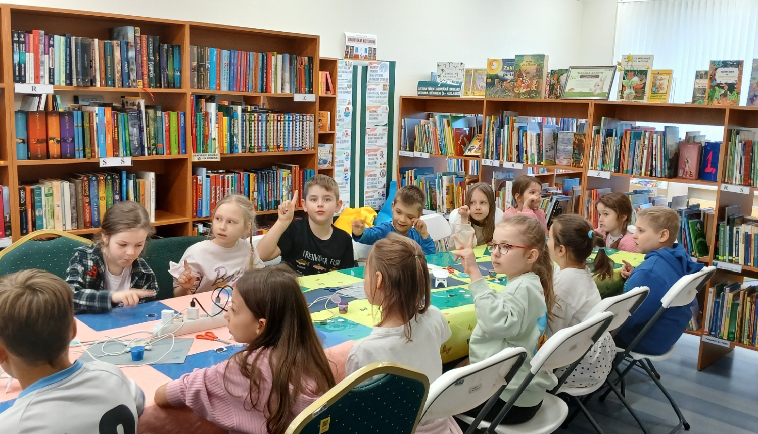 Māmiņdienas pasākums Vangažu pilsētas bibliotēkā