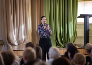 Ropažu novada pedagogu metodiskā diena zāle, r8nātājs