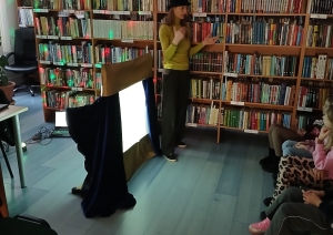 Ēnu teātris Vangažu pilsētas bibliotēkā 