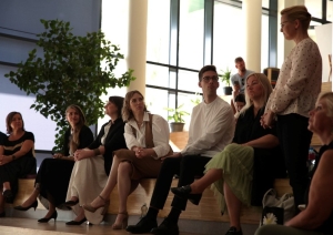 Kultūras ministre viesojas Ropažu novadā