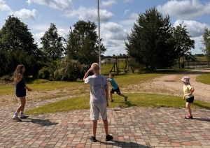 Atpūtas nometne "Priedniekos"